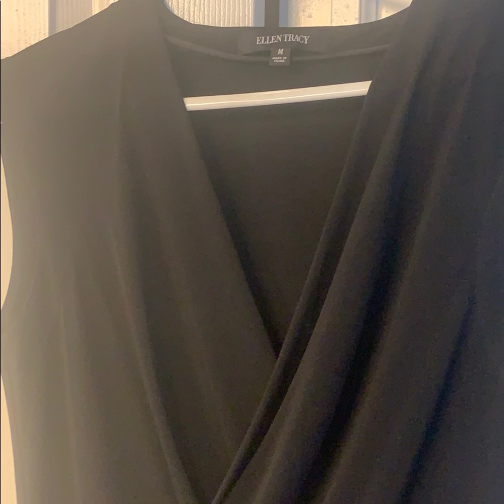 Sleeveless blouse